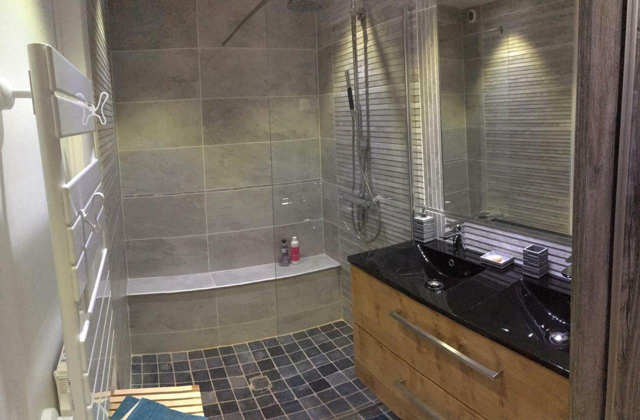 Ti Laouen Karaez Apartamento Carhaix-Plouguer Exterior foto